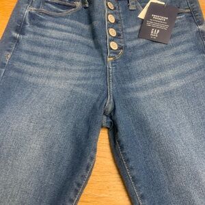 NWT GAP Classic Blue Button-Fly Jeans